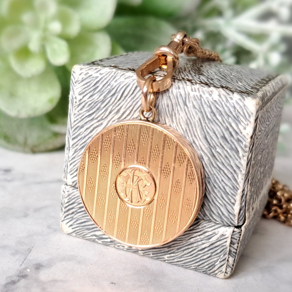 Antique 9ct Gold Round Locket
